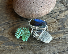 Load image into Gallery viewer, Luna Ring - Organic Prong Set Labradorite
